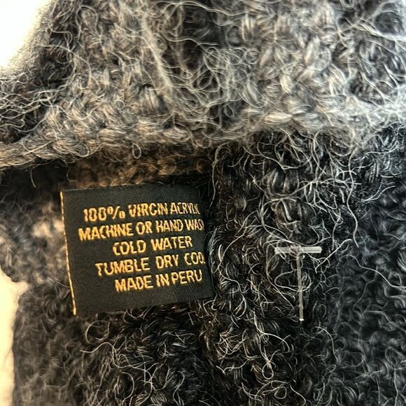 Peruvian Hand-Knit Crochet Earflap Hat - Darth Vader - Picture 5 of 8